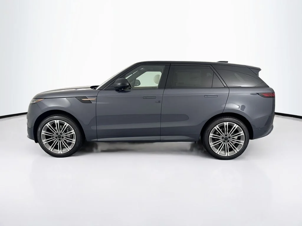 New 2026 Varesine Blue Land Rover Dynamic SE image 8