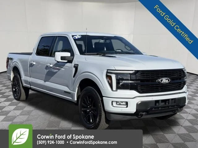 2025 Ford F-150 Platinum 4x4 SuperCrew 157 in's photo