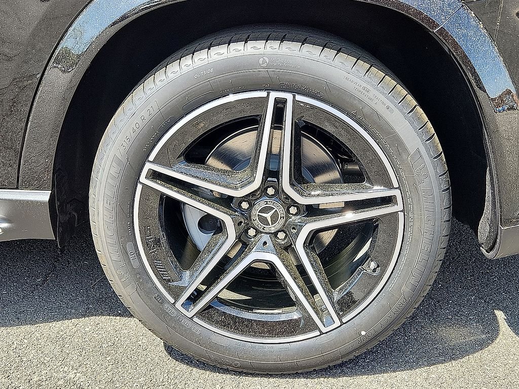 New 2026 Obsidian Black Metallic Mercedes-Benz GLS 450 image 5