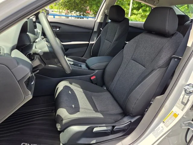 New 2026 Platinum White Pearl Honda LX image 7