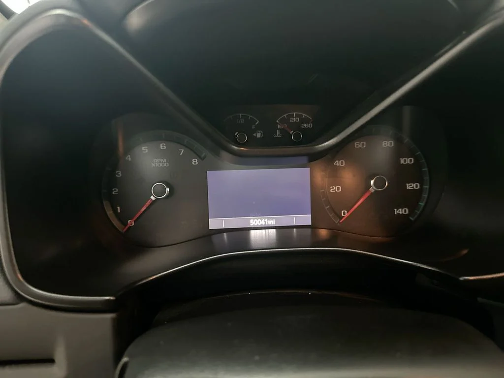 Used 2022 Black Chevrolet Z71 image 19