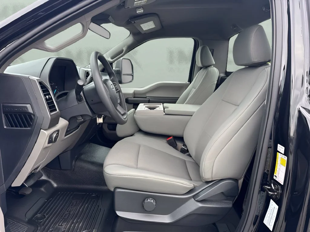 Used 2022 Black Ford XL image 9