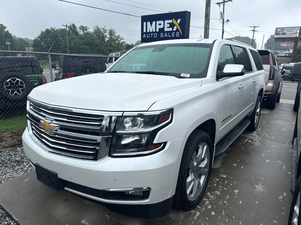 Used 2018 Beige Chevrolet Premier image 1