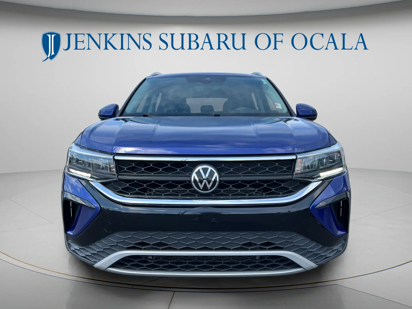 Used 2022 Blue Metallic Volkswagen SE image 8