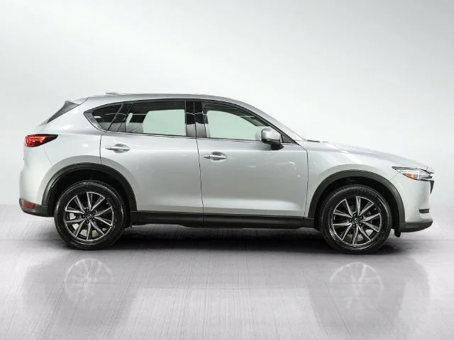 Used 2018 Sonic Silver Metallic Mazda Grand Touring image 6