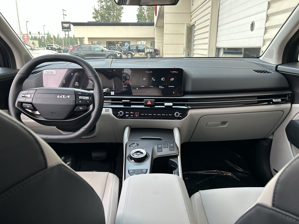 New 2027 Fusion Black Kia EX image 16
