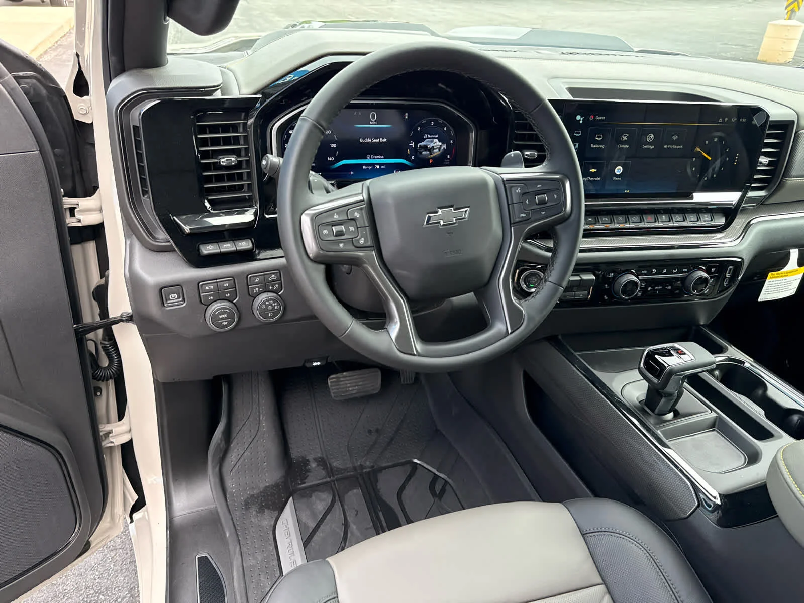 2026 Chevrolet Silverado 1500 ZR2 - Photo 6