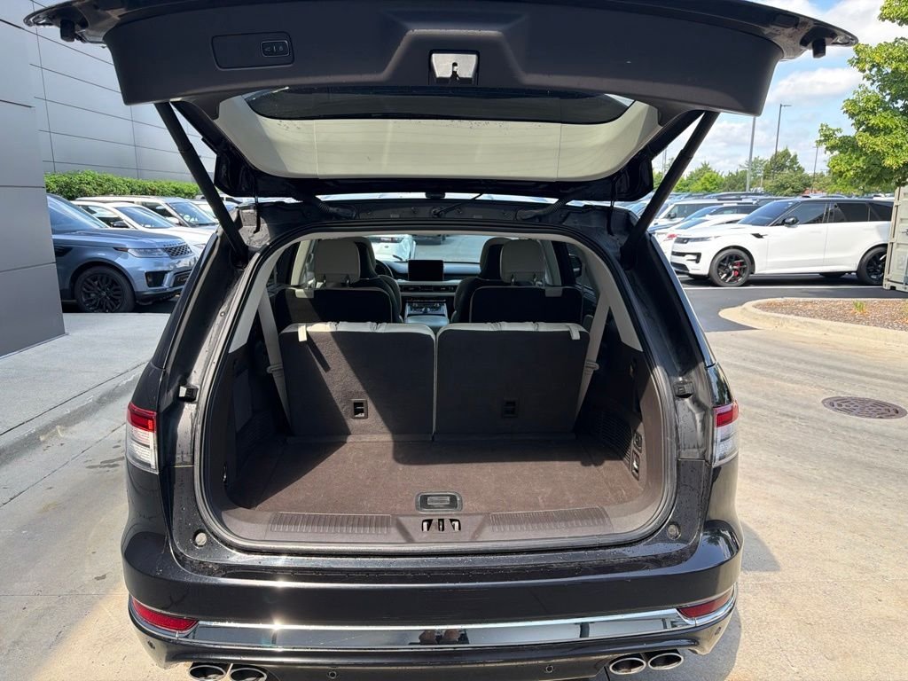 Used 2020 Black Metallic Lincoln Black Label image 19