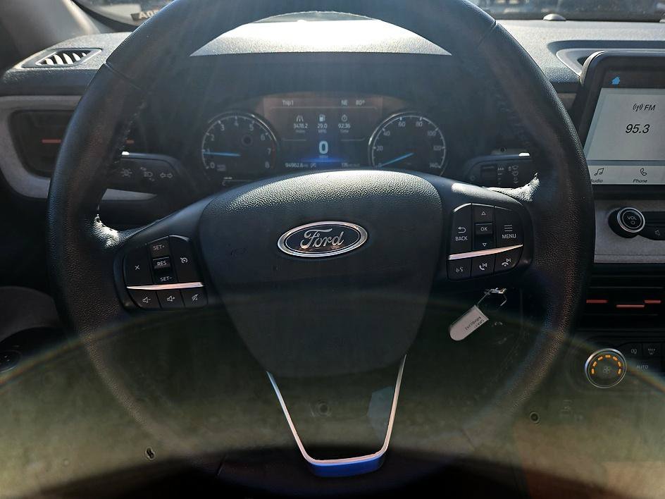 Used 2022 Silver Metallic Ford XLT image 15