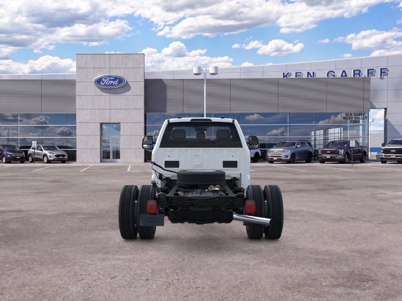 New 2026 Oxford White Ford XL image 5