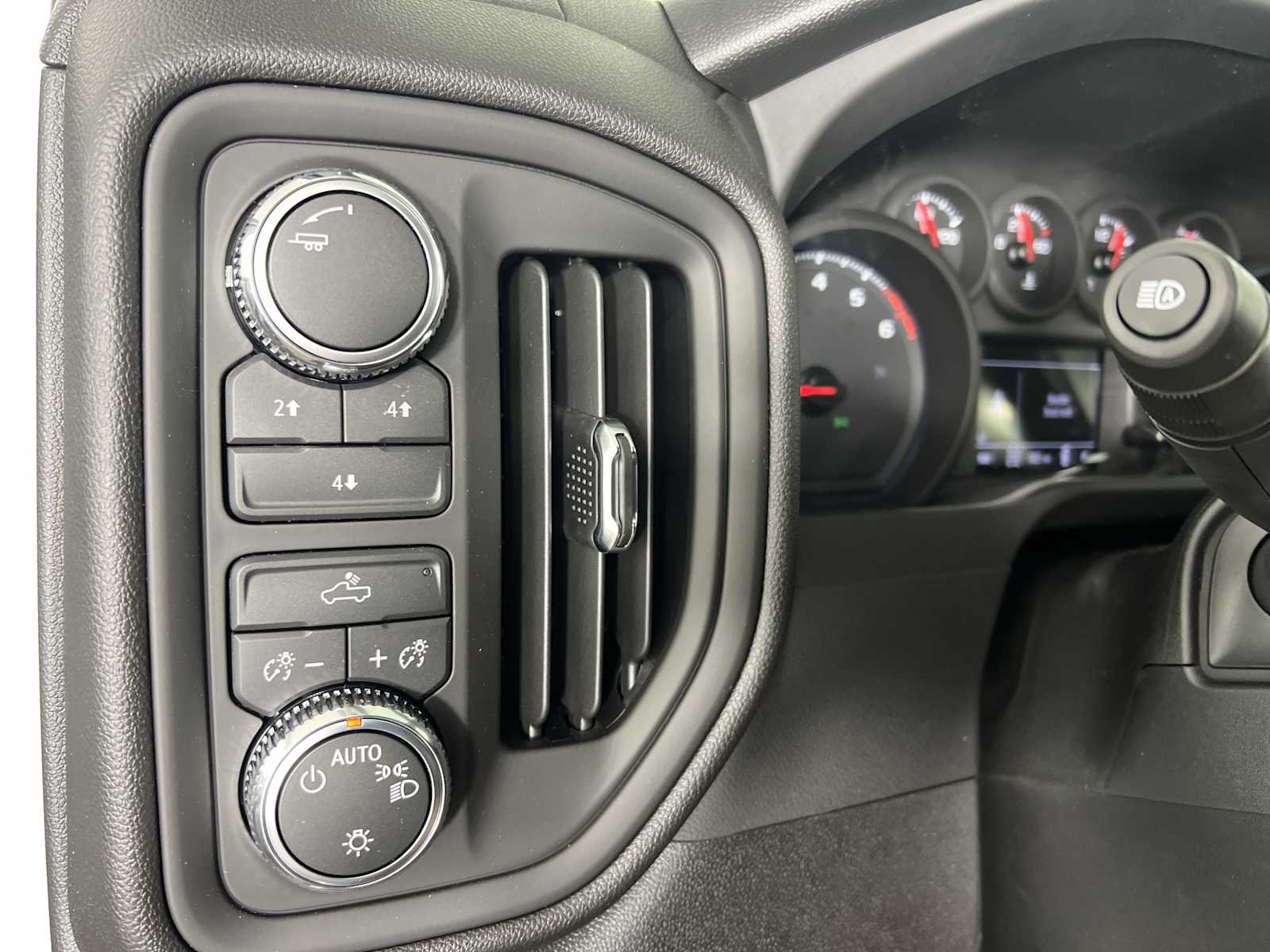 2026 GMC Sierra 2500HD Pro - Photo 27