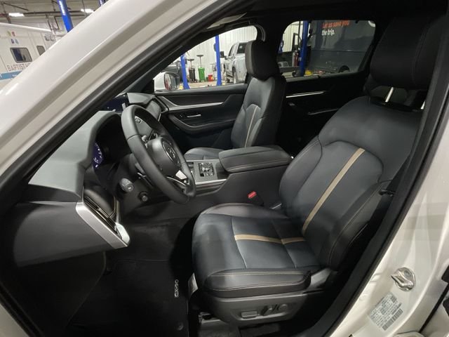 2026 Mazda CX-90 Premium Plus Package - Photo 17