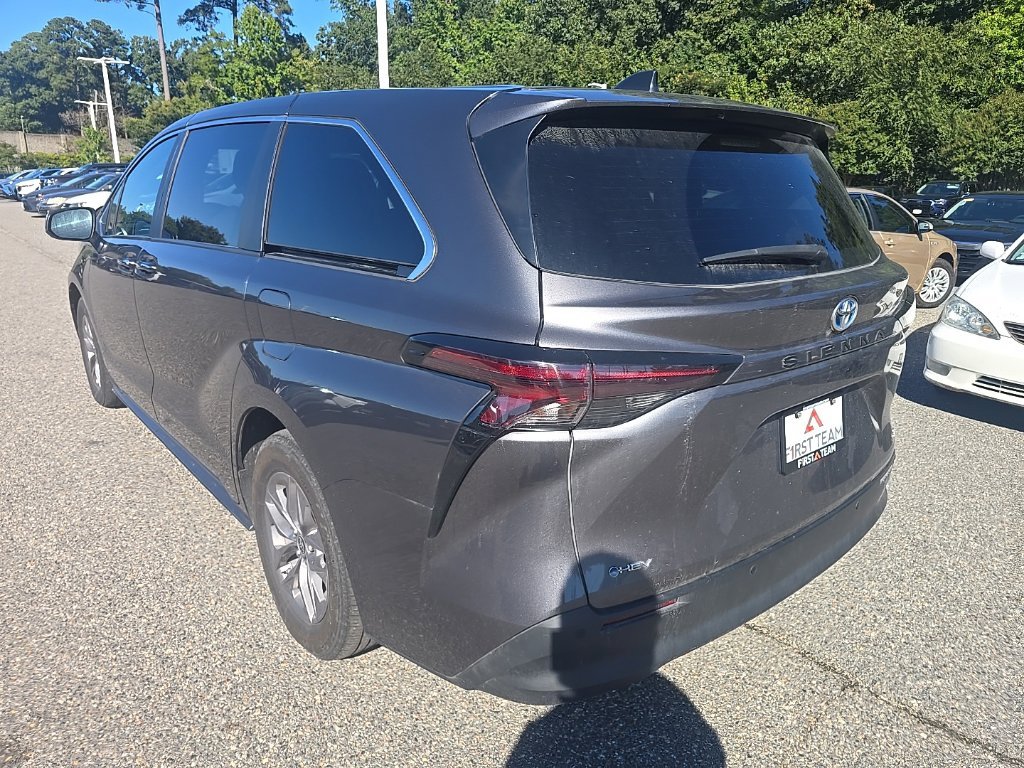 Used 2025 Gray Toyota XLE image 7