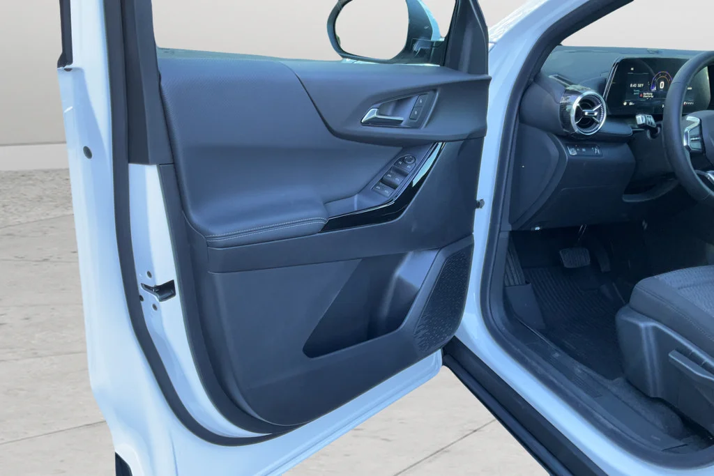 2026 Chevrolet Equinox LT - Photo 9