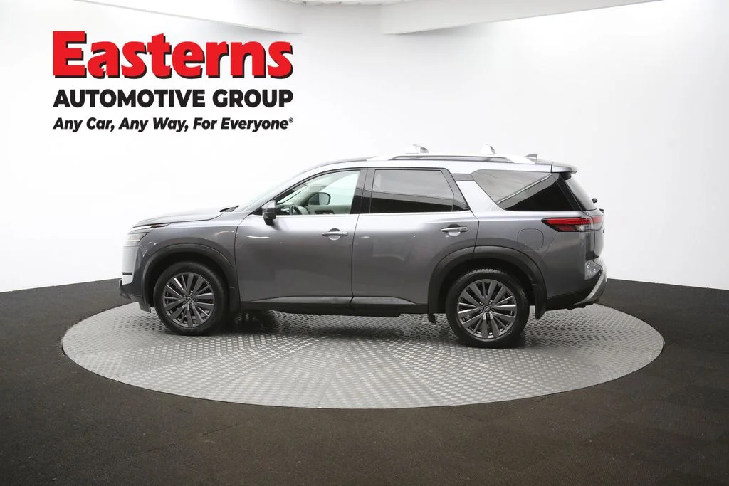 Used 2023 Gray Nissan SL image 61