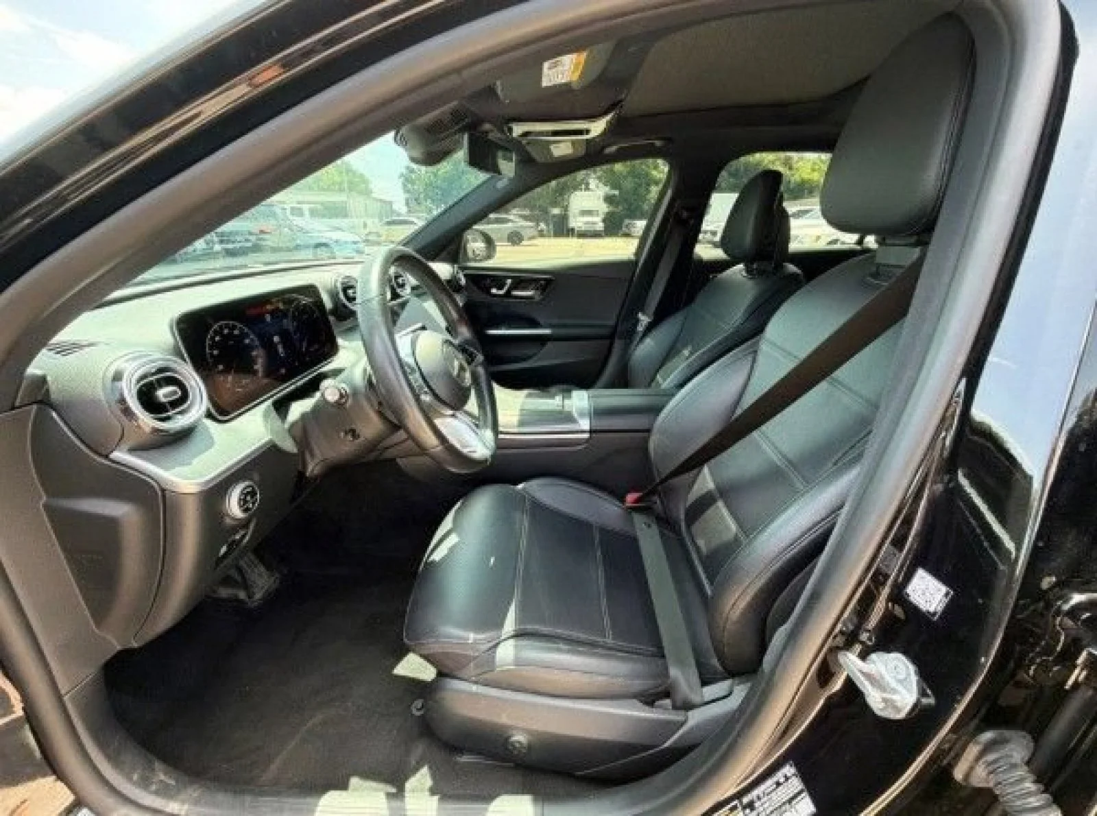 Used 2022 Obsidian Black Metallic Mercedes-Benz C 300 image 12