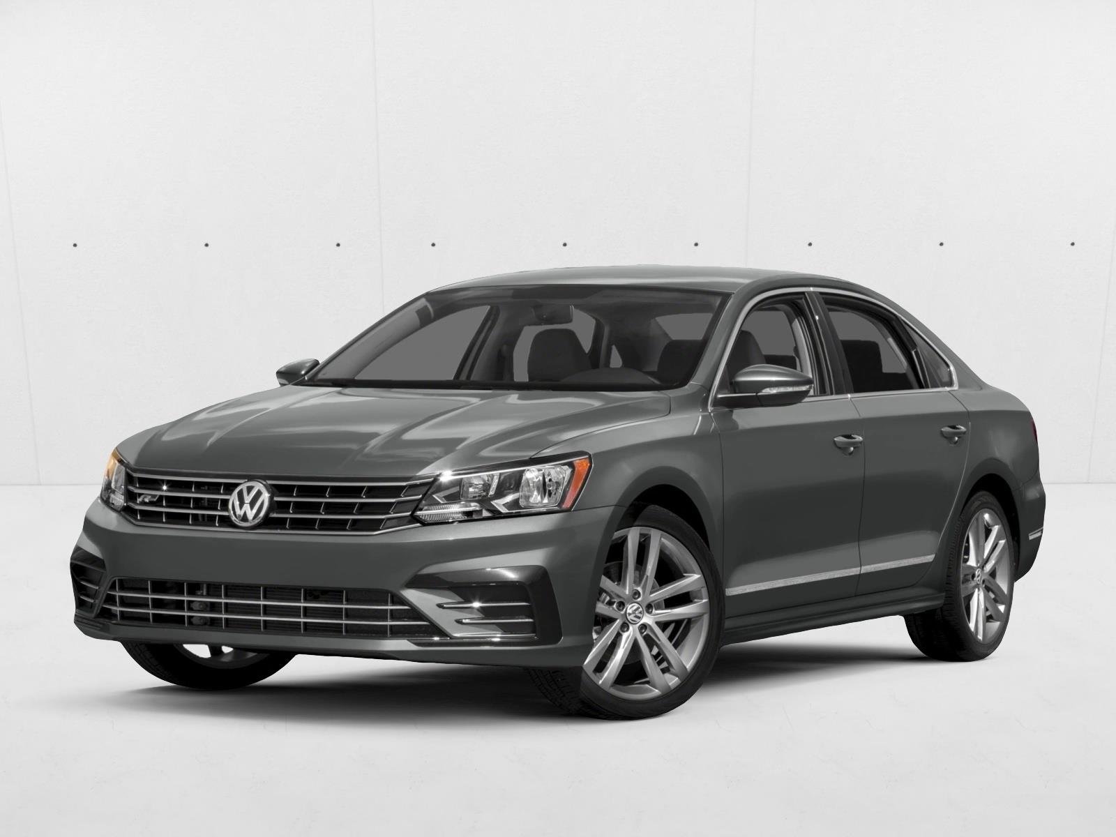 2017 Volkswagen Passat R-Line