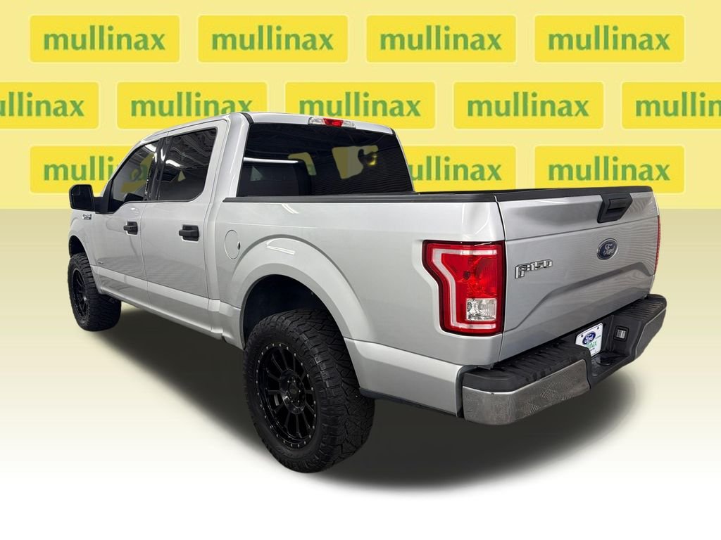 Used 2017 Silver Ford XLT image 11