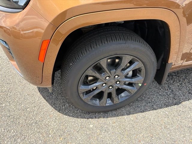 New 2026 Copper Shino Metallic Clear-Coat Exterior Paint Jeep Limited Reserve image 7