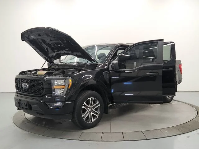 Used 2023 Black Ford XL image 11