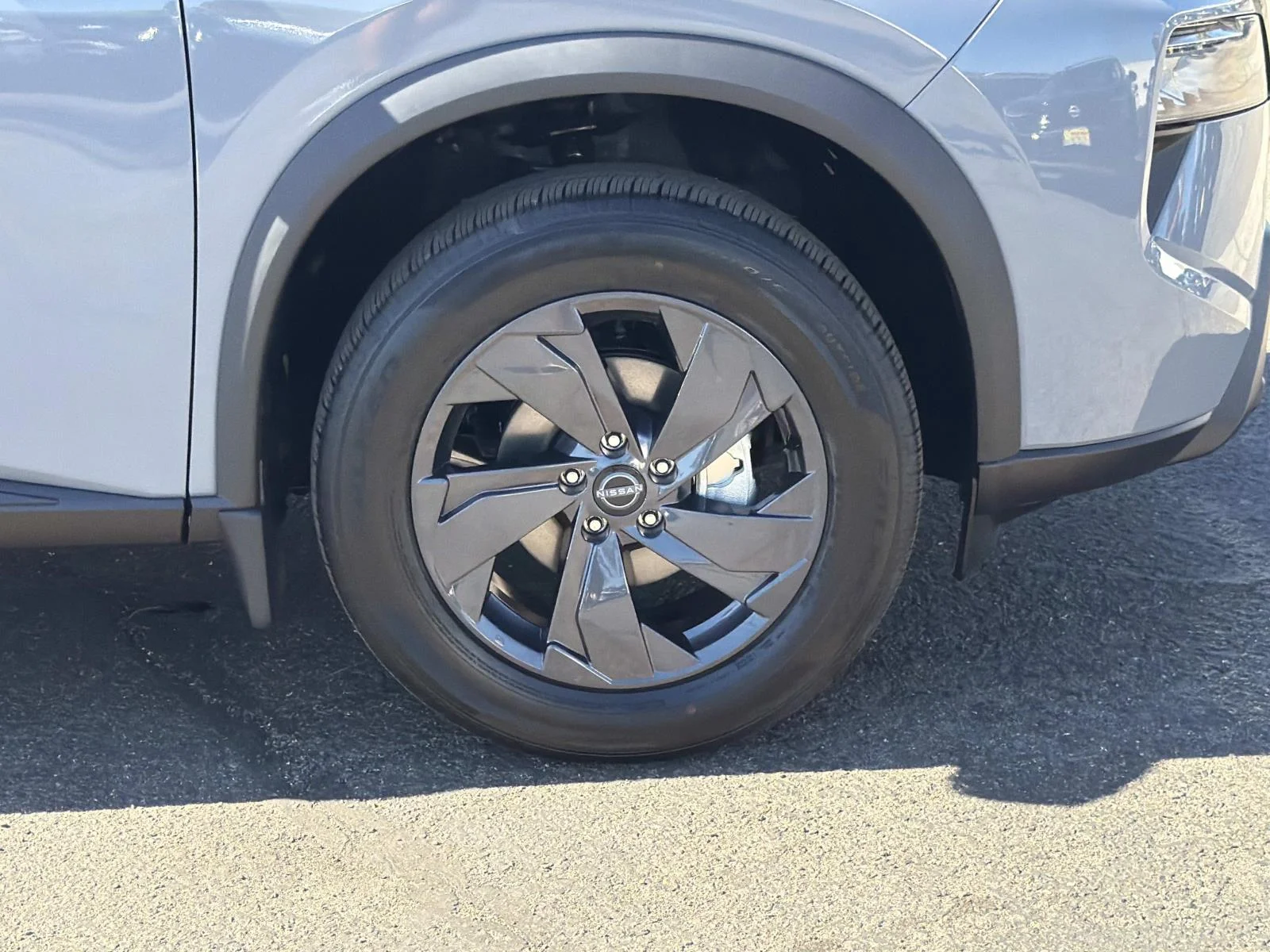 New 2027 Boulder Gray Pearl Nissan SV image 31