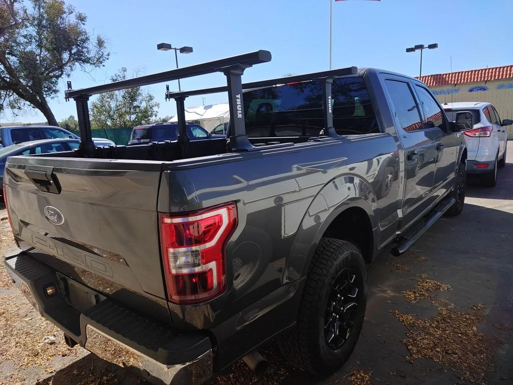 Certified Used 2018 Gray Ford XLT image 3