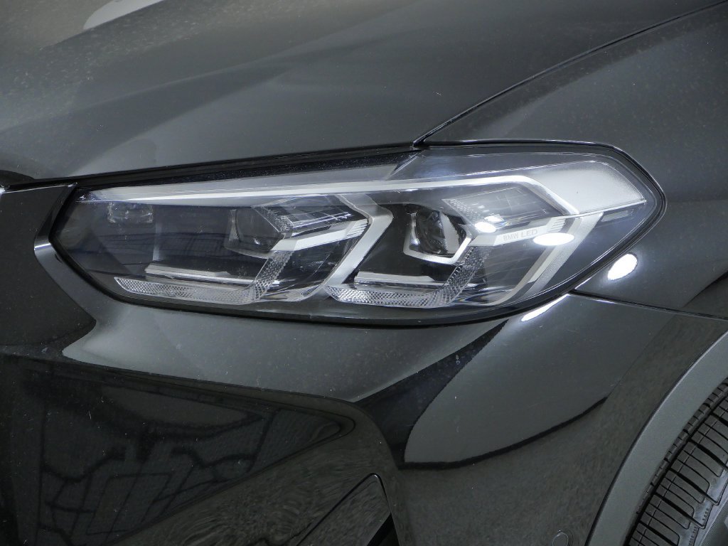 Certified Used 2024 Jet Black BMW xDrive30i image 4