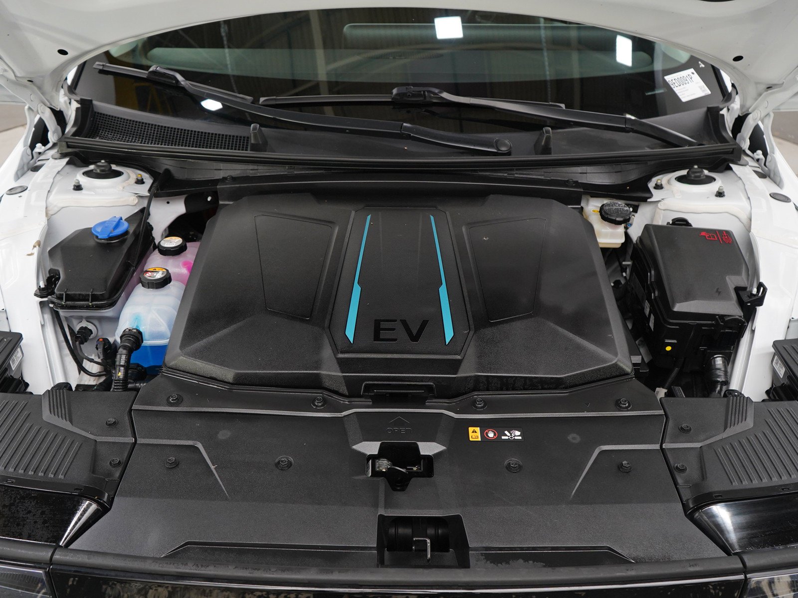 2024 Hyundai IONIQ 5 SEL - Photo 30