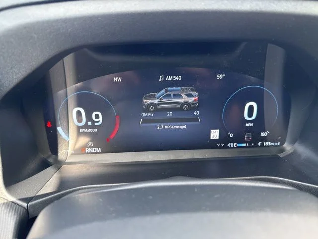 New 2026 Carbonized Gray Metallic Ford Tremor® image 21