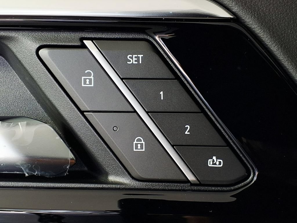 2026 Chevrolet Tahoe LT - Photo 17