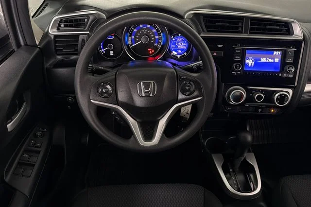 Used 2019 Lunar Silver Metallic Honda LX image 19