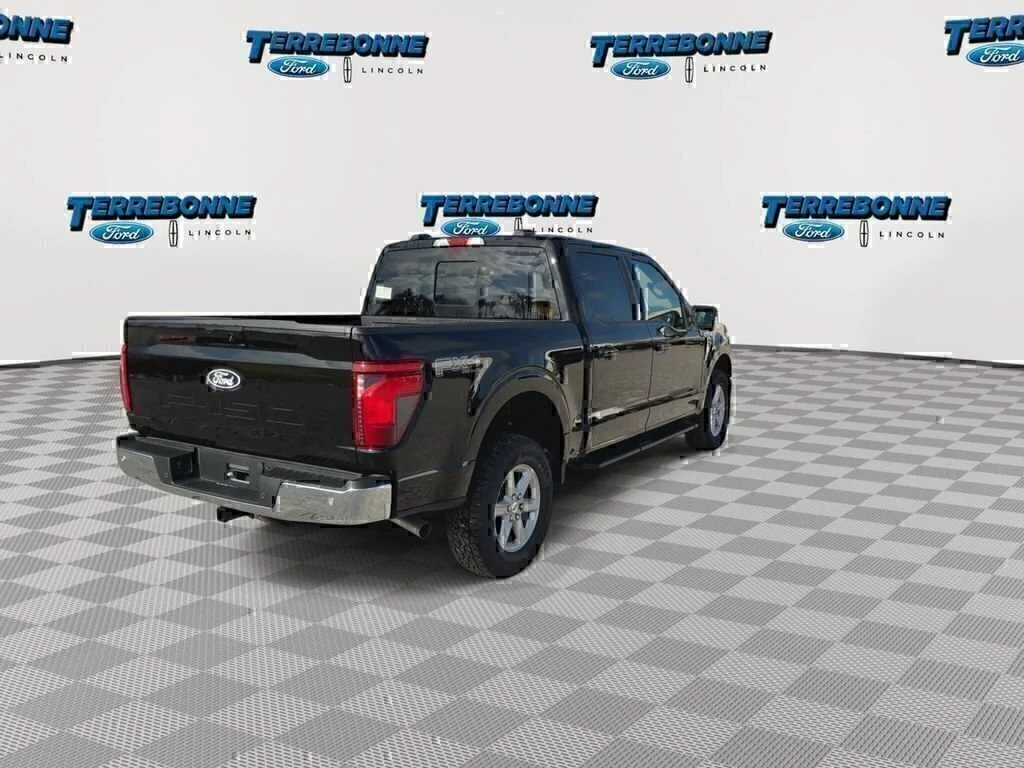 New 2026 Agate Black Metallic Ford XLT image 8
