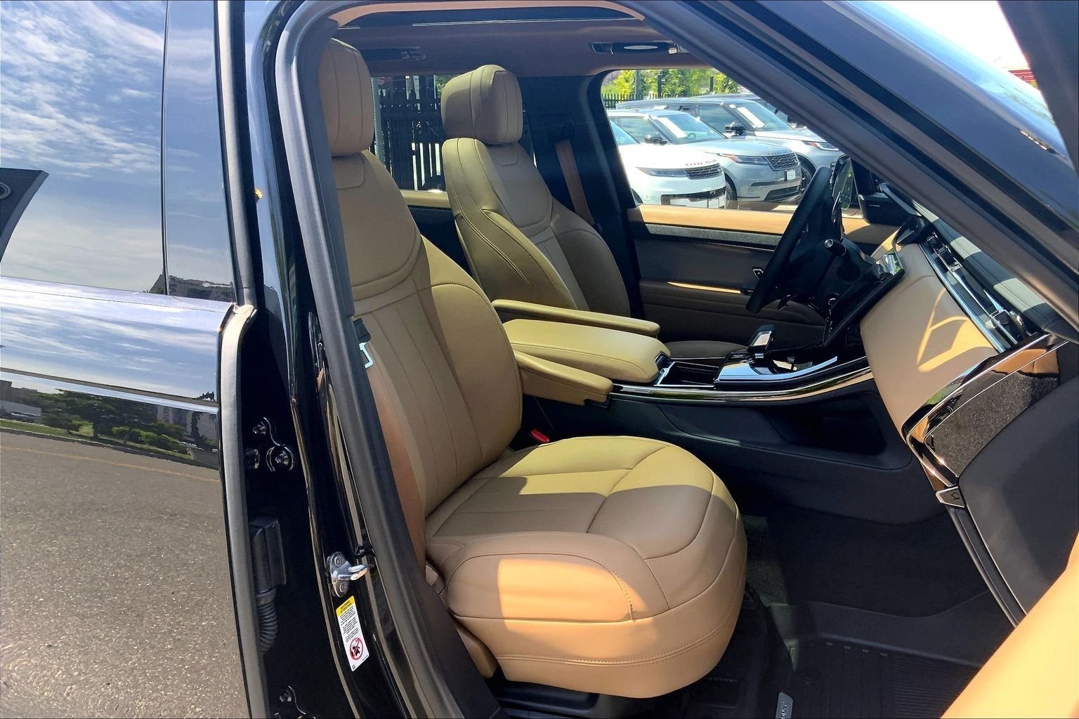 Certified Used 2026 Santorini Black Metallic Land Rover SE image 8