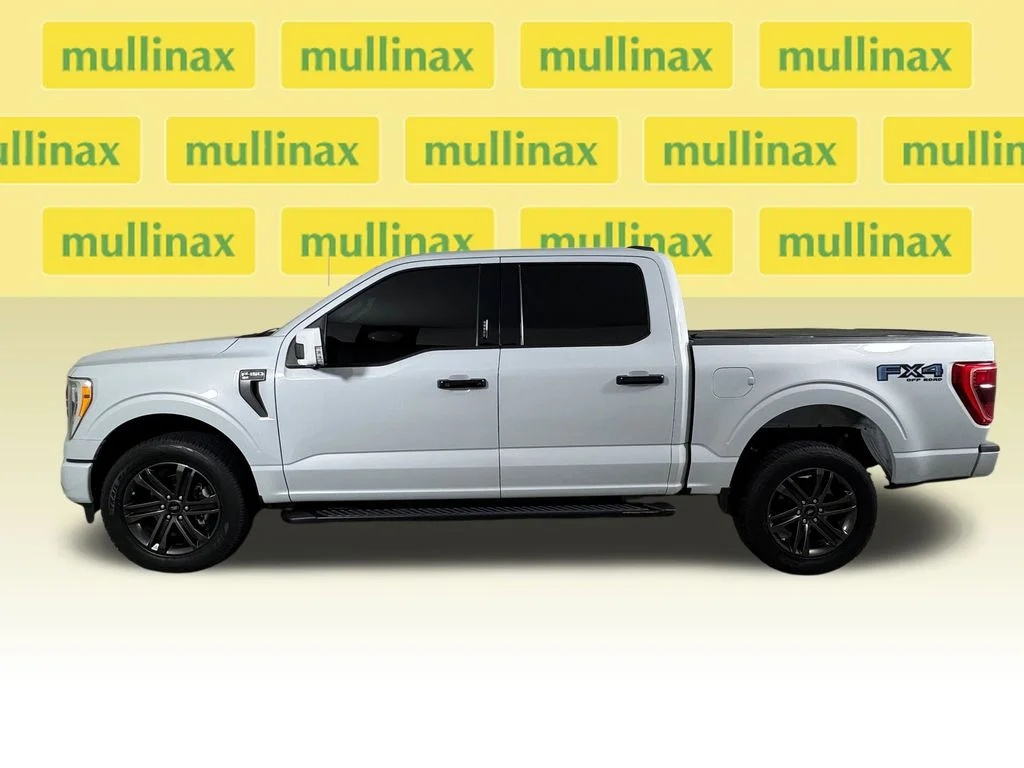 Certified Used 2022 White Ford XLT image 12