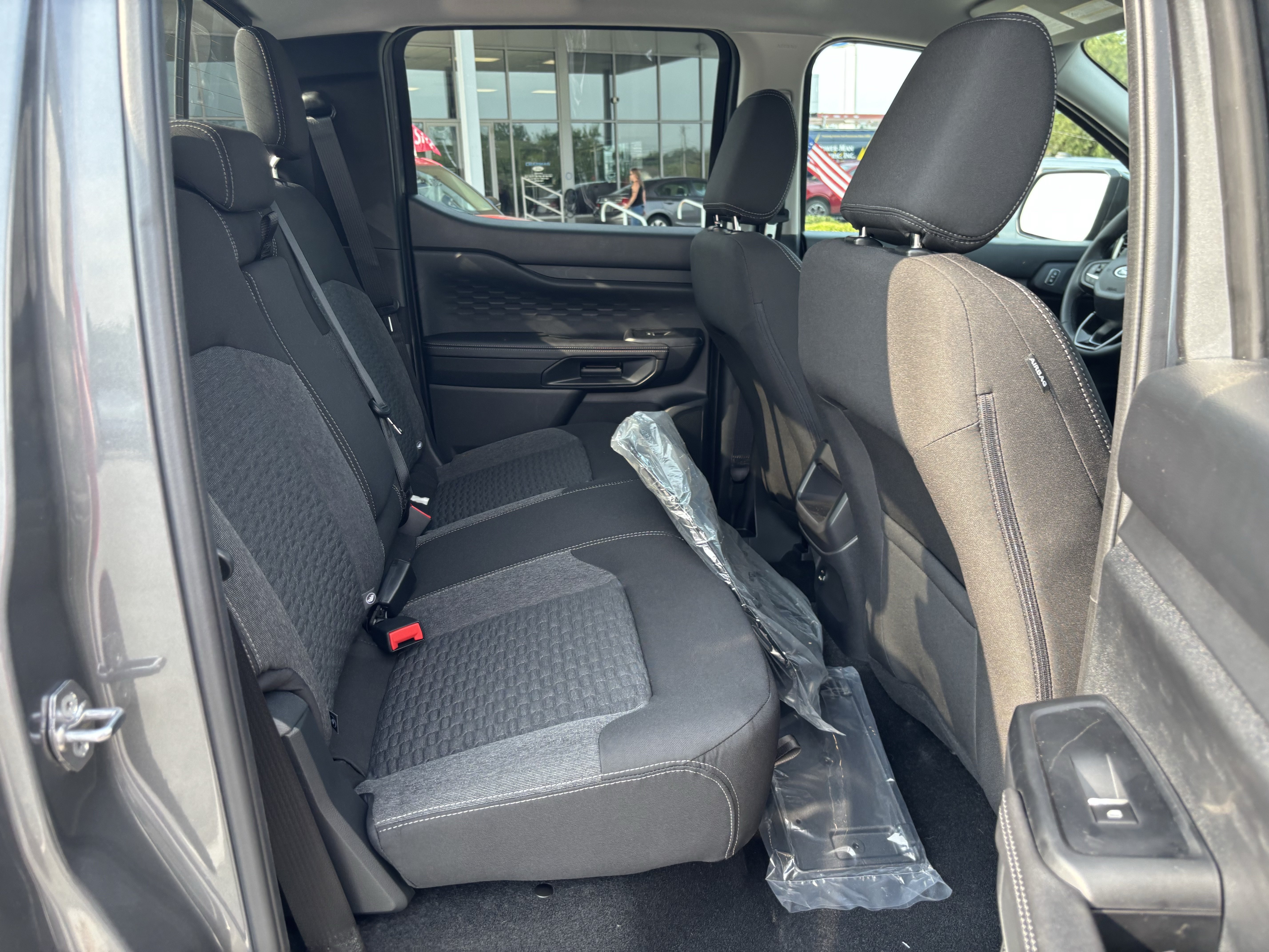 New 2026 Carbonized Gray Metallic Ford XLT image 37