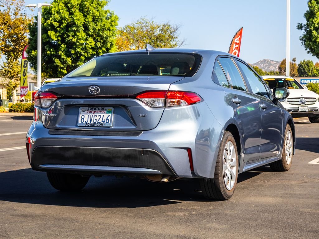 Used 2020  Toyota LE image 6