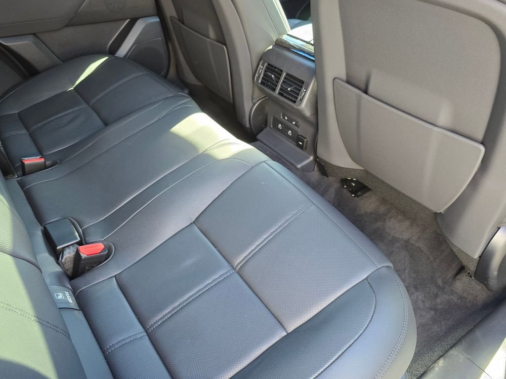 Certified Used 2025 Gray Land Rover Dynamic SE image 11