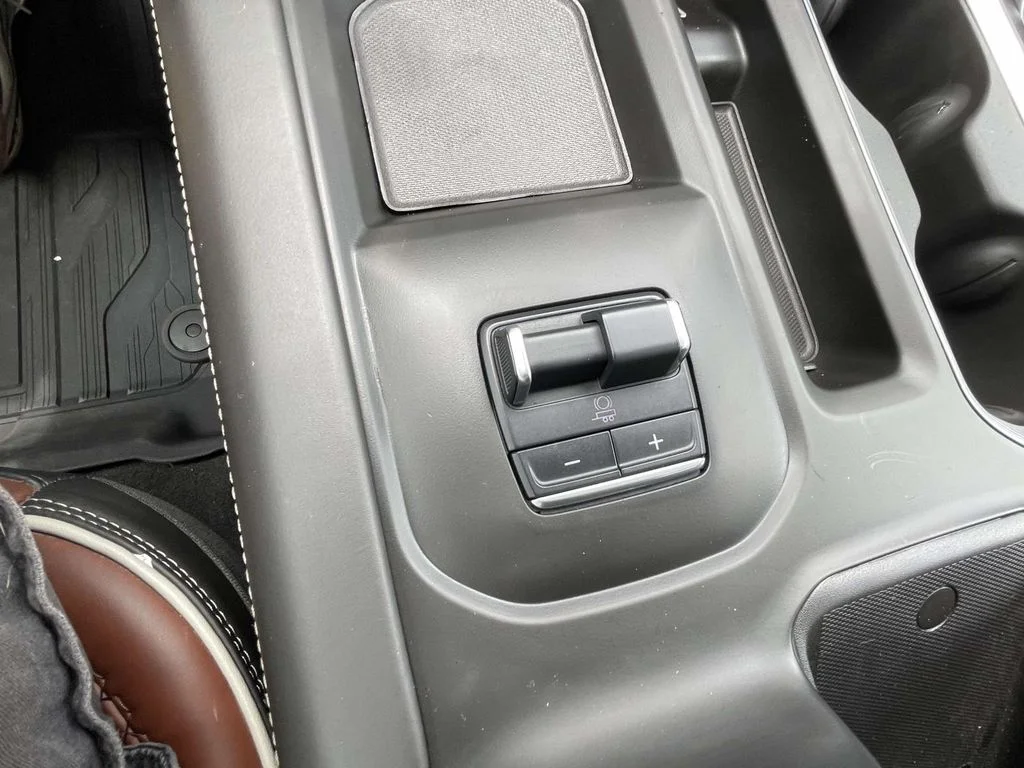 Used 2024 Titanium Rush Metallic GMC Denali Ultimate image 22