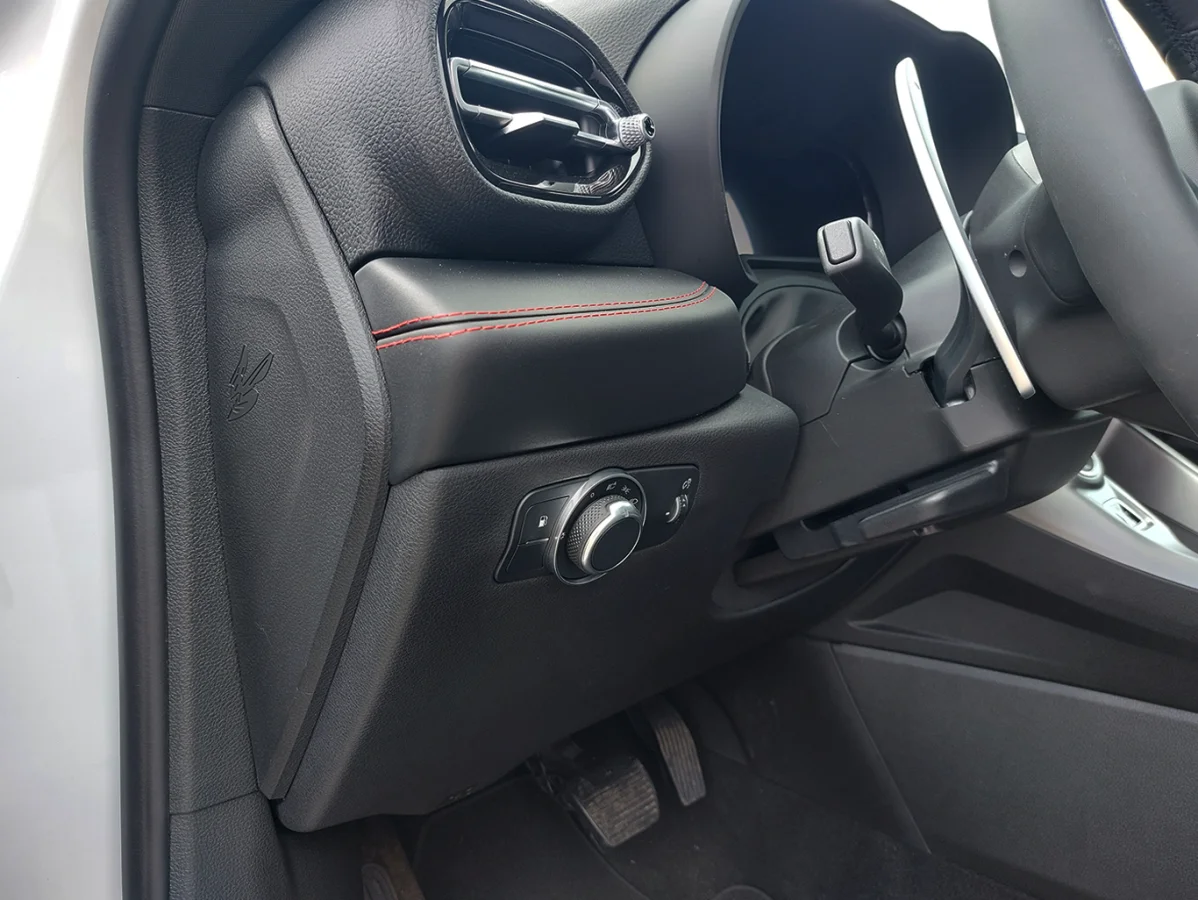 Used 2024 White Dodge R/T PHEV EAWD image 12