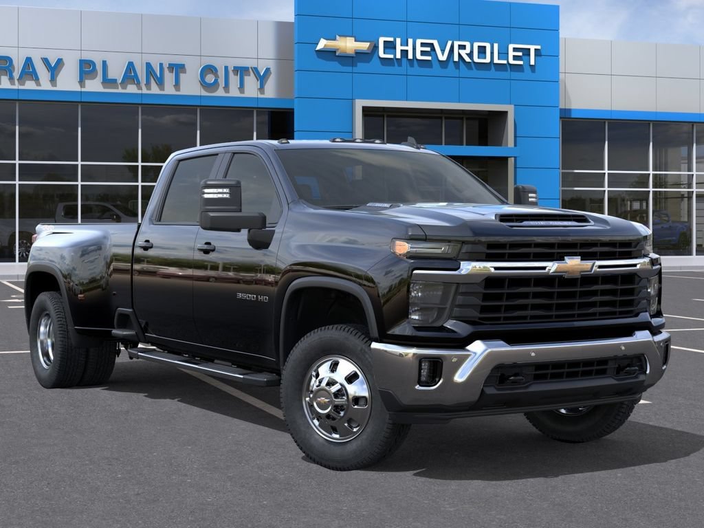 New 2026 Black Chevrolet LT DRW image 7