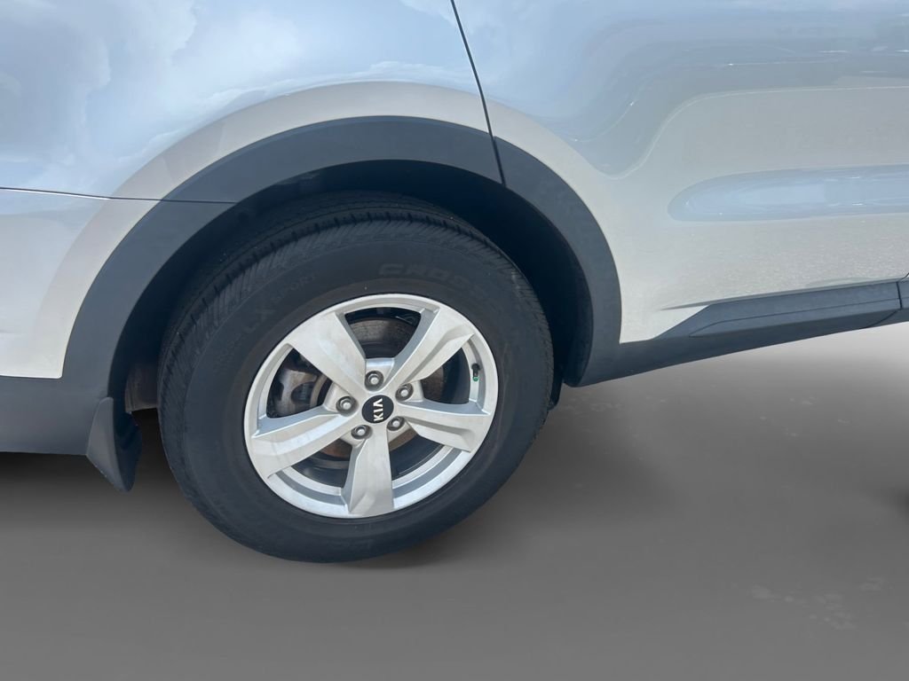 Used 2021 Silver Kia LX image 10