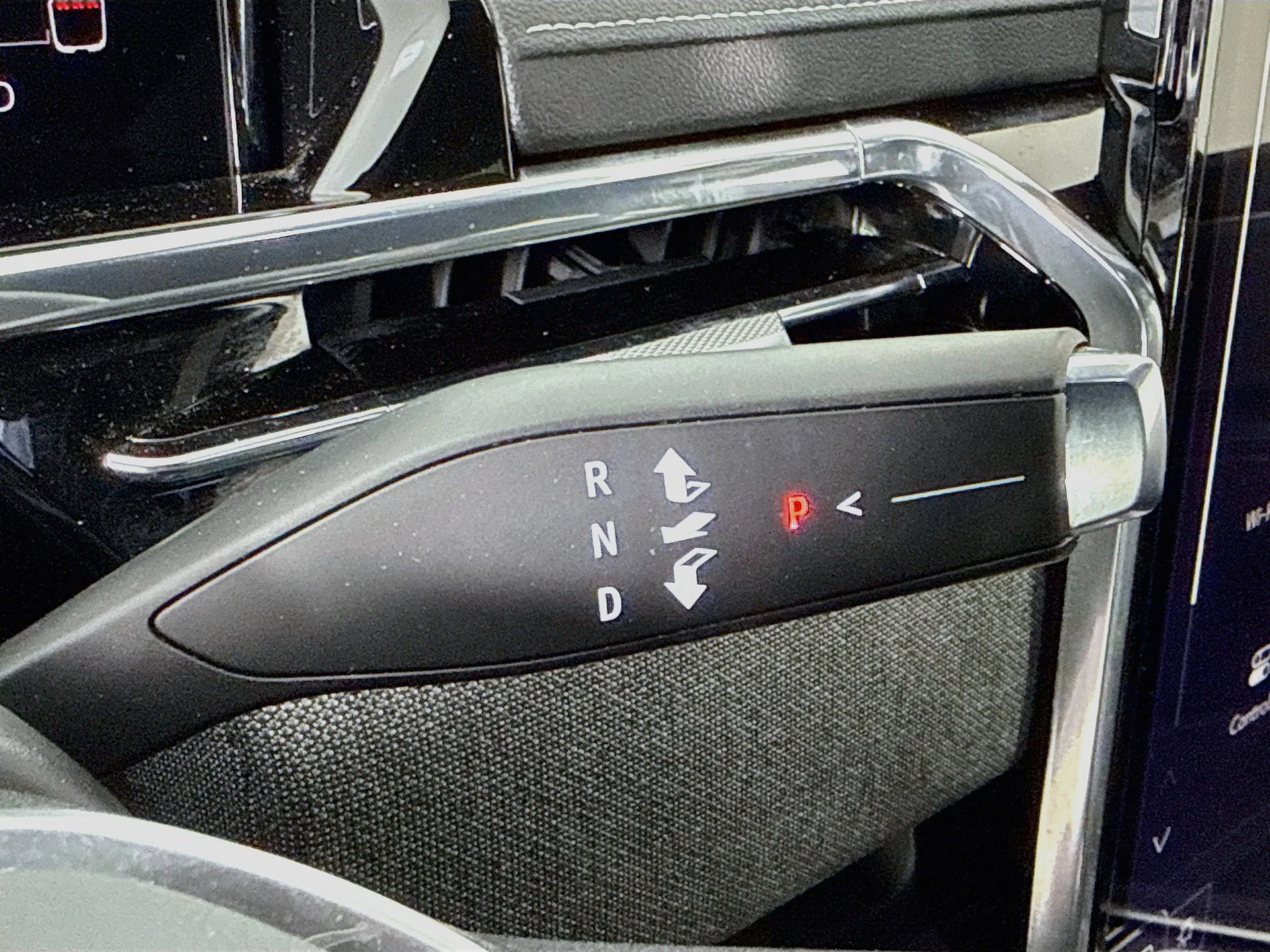 Used 2026 Deep Ocean Metallic GMC Elevation Standard Range image 19