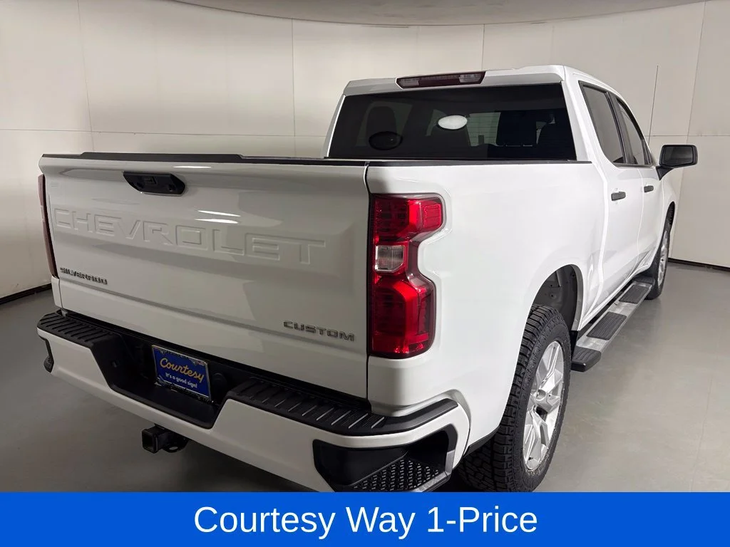 Used 2024 Summit White Chevrolet Custom image 11