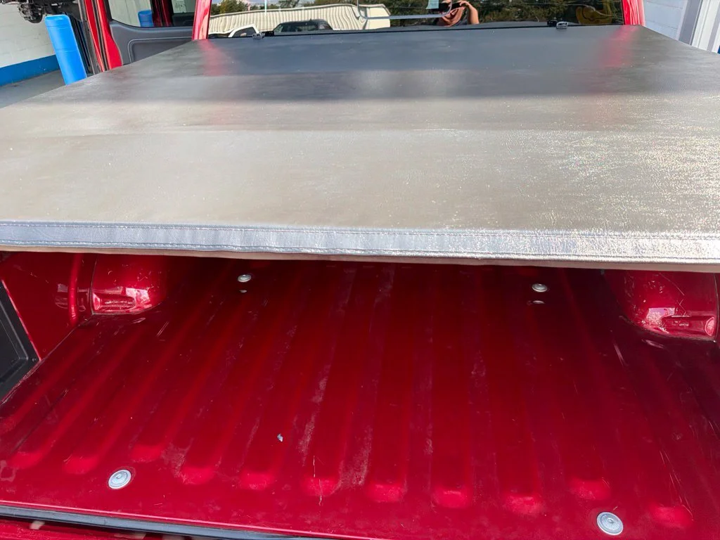 Used 2022 Rapid Red Metallic Tinted Clearcoat Ford XLT image 11