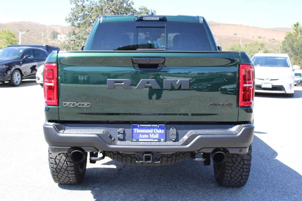 New 2026 Serrano-Green Metallic Exterior Paint Ram RHO image 5
