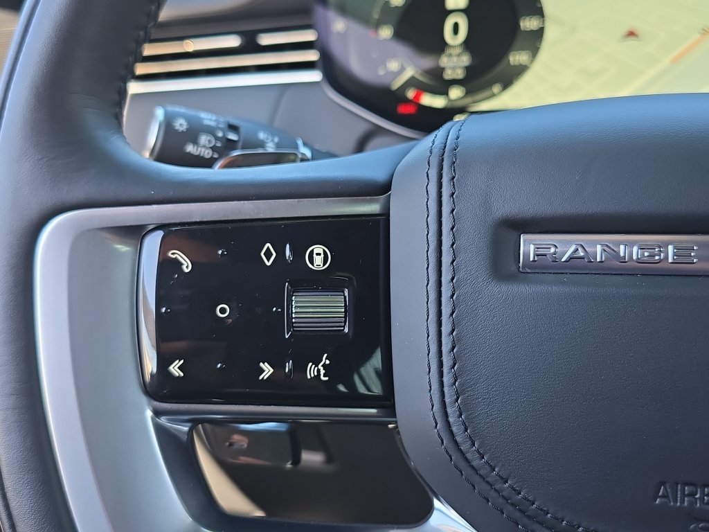 Certified Used 2025 Black Land Rover SE image 19