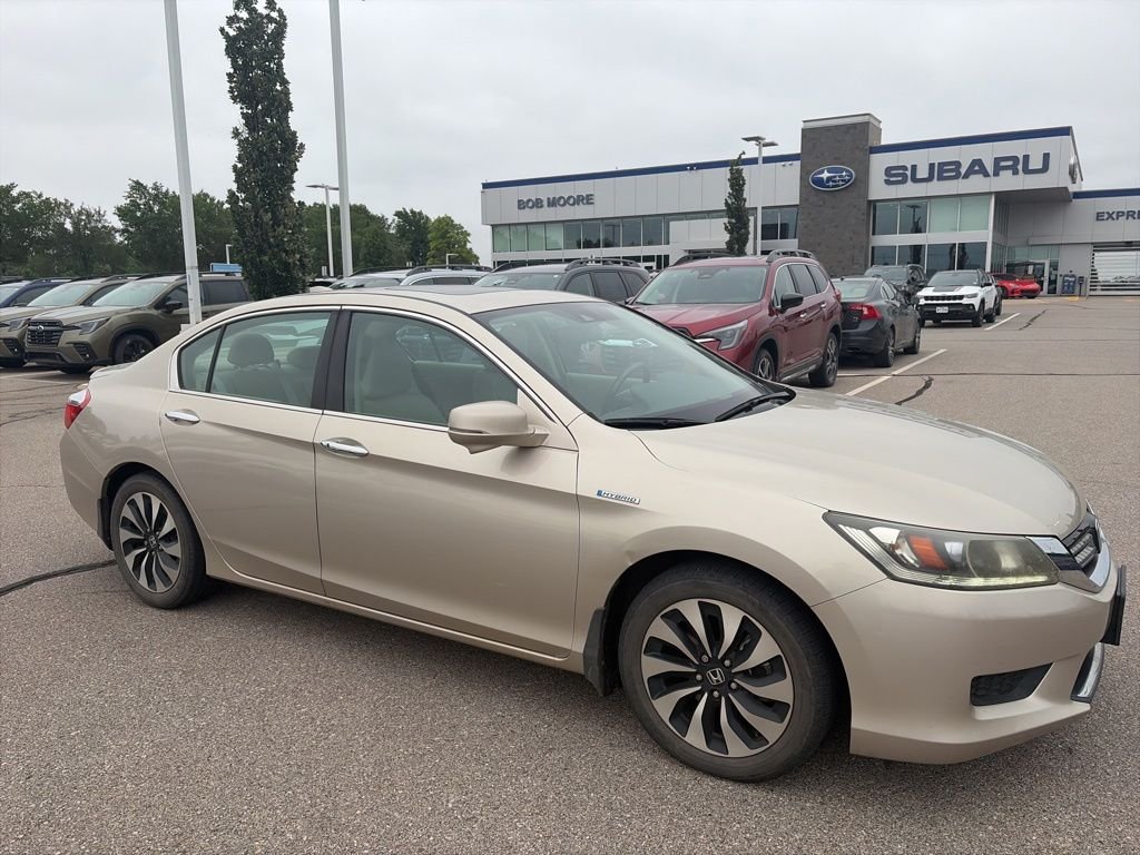 2014 Honda Accord Hybrid EX-L's photo