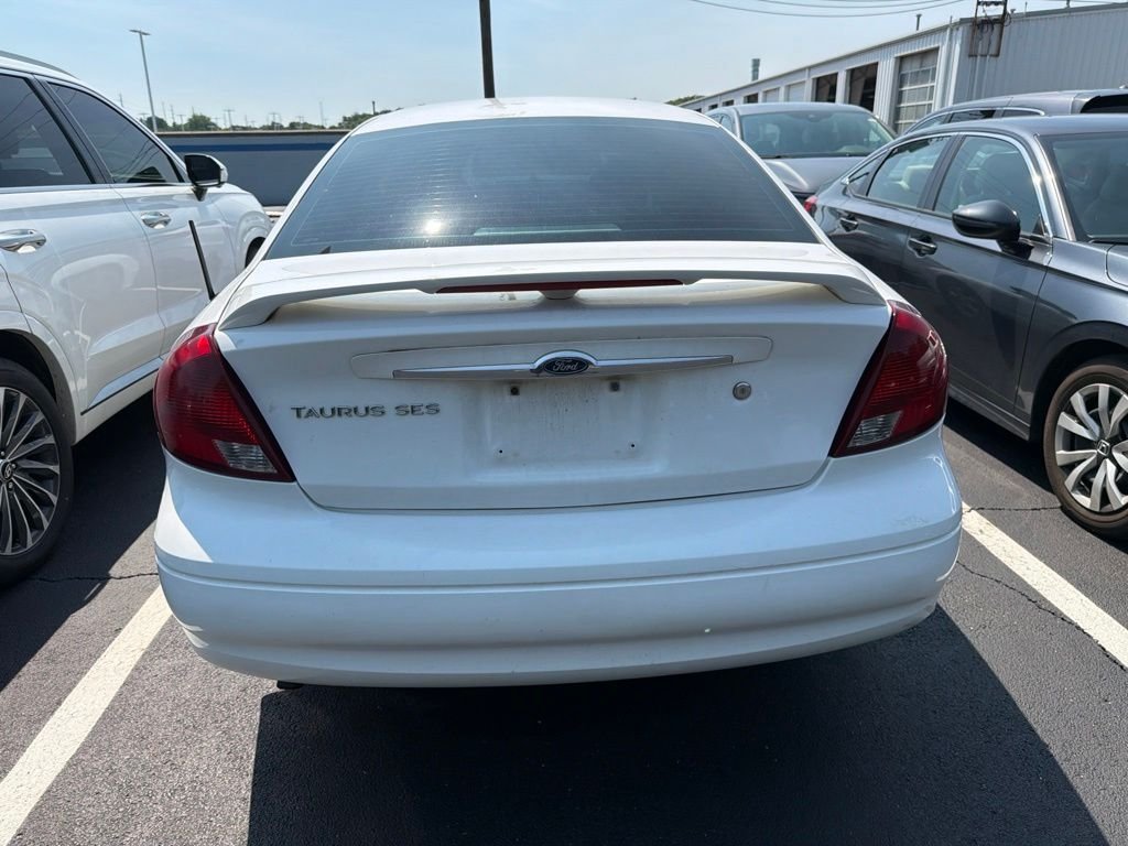 Used 2003  Ford SES image 3