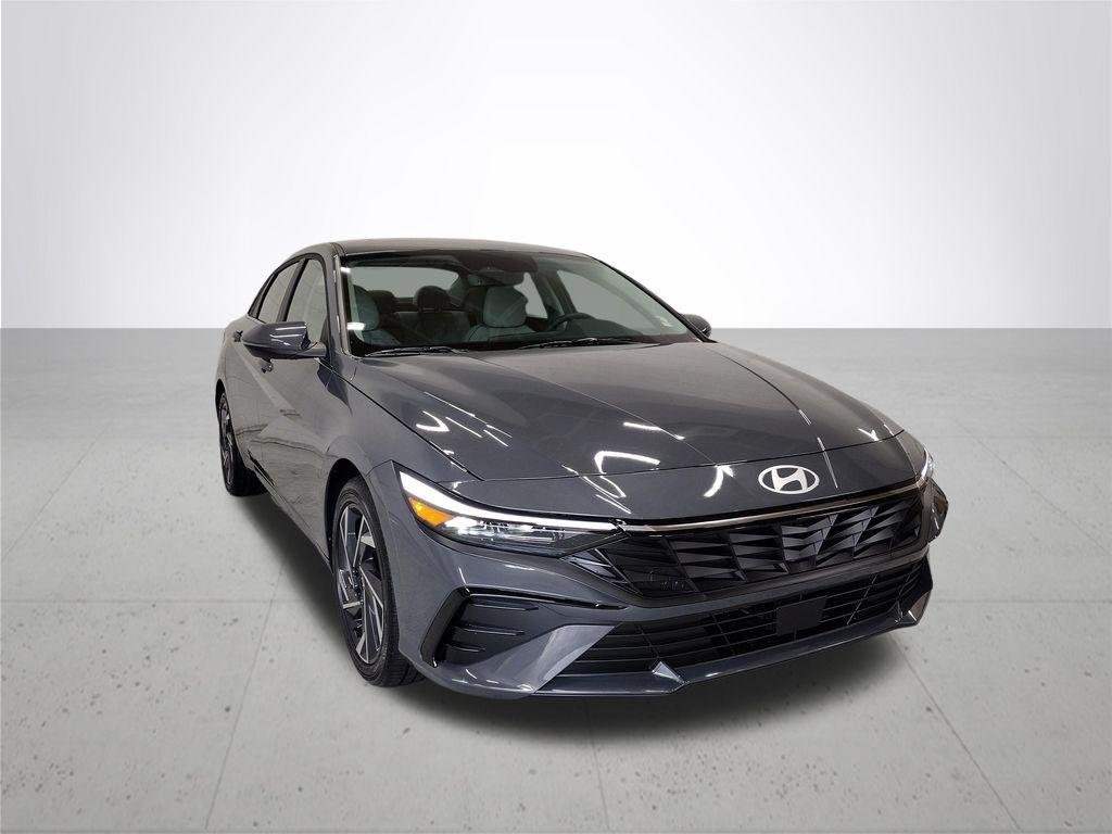 New 2026 Gray Hyundai Limited image 4