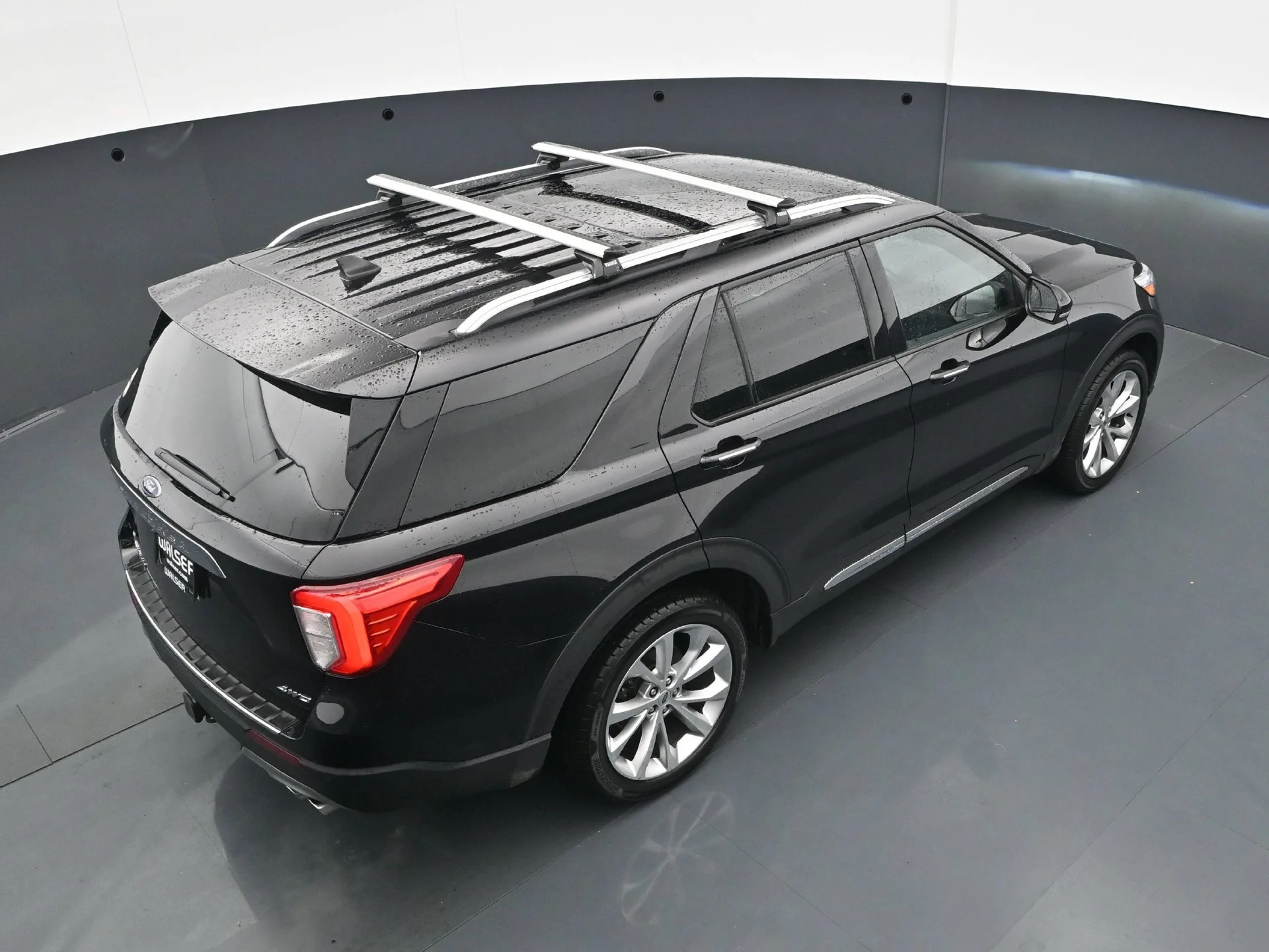 Used 2022 Black Ford Platinum image 41
